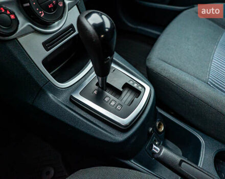 Форд Фиеста, объемом двигателя 1.4 л и пробегом 223 тыс. км за 5636 $, фото 14 на Automoto.ua