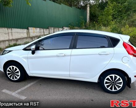 Форд Фиеста, объемом двигателя 1.3 л и пробегом 200 тыс. км за 5900 $, фото 2 на Automoto.ua