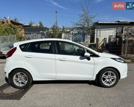 Форд Фієста, об'ємом двигуна 1.25 л та пробігом 81 тис. км за 7000 $, фото 4 на Automoto.ua
