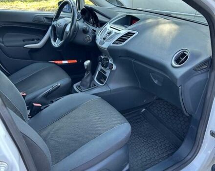 Форд Фієста, об'ємом двигуна 1.25 л та пробігом 81 тис. км за 7000 $, фото 19 на Automoto.ua