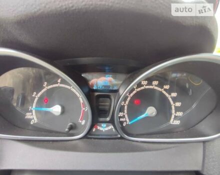 Форд Фиеста, объемом двигателя 1 л и пробегом 115 тыс. км за 6000 $, фото 8 на Automoto.ua