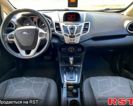 Форд Фиеста, объемом двигателя 1.6 л и пробегом 152 тыс. км за 7300 $, фото 5 на Automoto.ua
