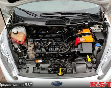 Форд Фиеста, объемом двигателя 1.3 л и пробегом 130 тыс. км за 6800 $, фото 12 на Automoto.ua