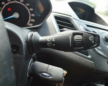 Форд Фиеста, объемом двигателя 1.5 л и пробегом 127 тыс. км за 6500 $, фото 23 на Automoto.ua