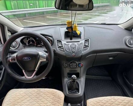 Форд Фиеста, объемом двигателя 1 л и пробегом 159 тыс. км за 6490 $, фото 12 на Automoto.ua