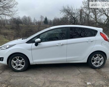 Форд Фієста, об'ємом двигуна 1 л та пробігом 92 тис. км за 8900 $, фото 8 на Automoto.ua