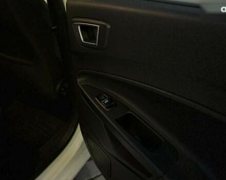 Форд Фієста, об'ємом двигуна 1 л та пробігом 120 тис. км за 8300 $, фото 18 на Automoto.ua