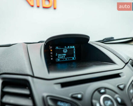 Форд Фиеста, объемом двигателя 1.6 л и пробегом 158 тыс. км за 6959 $, фото 12 на Automoto.ua