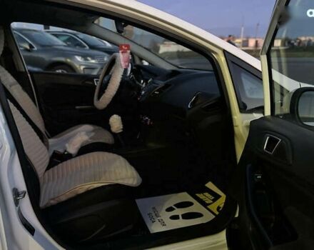 Форд Фієста, об'ємом двигуна 1 л та пробігом 120 тис. км за 8300 $, фото 17 на Automoto.ua