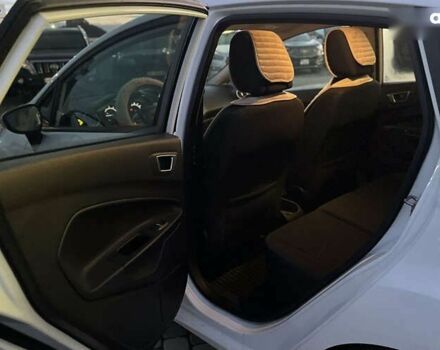 Форд Фієста, об'ємом двигуна 1 л та пробігом 120 тис. км за 8300 $, фото 19 на Automoto.ua