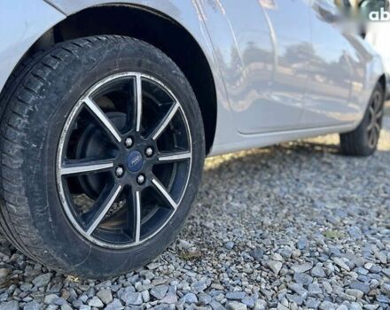 Форд Фиеста, объемом двигателя 1.6 л и пробегом 94 тыс. км за 7800 $, фото 9 на Automoto.ua