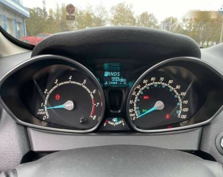 Форд Фиеста, объемом двигателя 1.6 л и пробегом 143 тыс. км за 9399 $, фото 22 на Automoto.ua