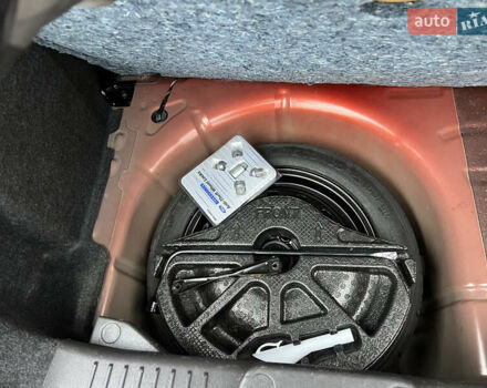 Форд Фиеста, объемом двигателя 1.6 л и пробегом 84 тыс. км за 10500 $, фото 42 на Automoto.ua