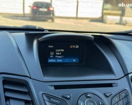 Форд Фиеста, объемом двигателя 1.6 л и пробегом 79 тыс. км за 9300 $, фото 8 на Automoto.ua