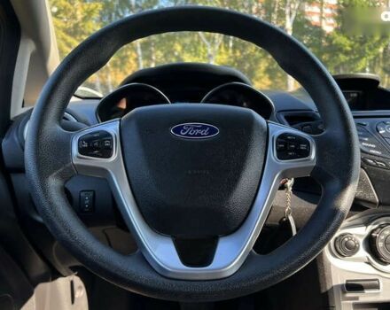 Форд Фієста, об'ємом двигуна 1.6 л та пробігом 70 тис. км за 7999 $, фото 13 на Automoto.ua