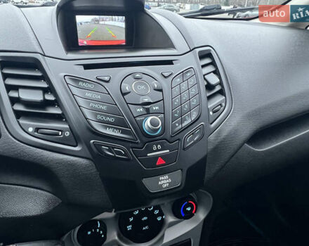 Форд Фиеста, объемом двигателя 1.6 л и пробегом 84 тыс. км за 10500 $, фото 56 на Automoto.ua