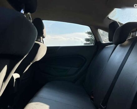 Форд Фієста, об'ємом двигуна 1.6 л та пробігом 70 тис. км за 7999 $, фото 14 на Automoto.ua