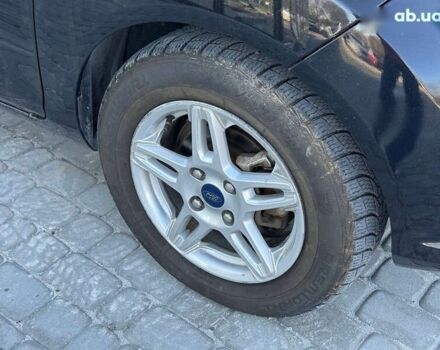 Форд Фиеста, объемом двигателя 1.6 л и пробегом 79 тыс. км за 9300 $, фото 4 на Automoto.ua