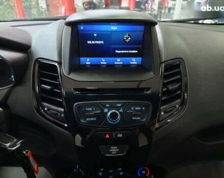 Форд Фиеста, объемом двигателя 1.6 л и пробегом 41 тыс. км за 9200 $, фото 21 на Automoto.ua