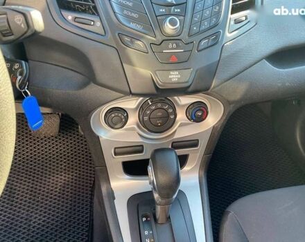 Форд Фиеста, объемом двигателя 1.6 л и пробегом 126 тыс. км за 8600 $, фото 14 на Automoto.ua