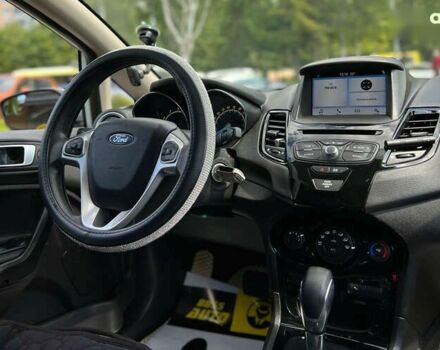 Форд Фиеста, объемом двигателя 1.6 л и пробегом 130 тыс. км за 8850 $, фото 12 на Automoto.ua