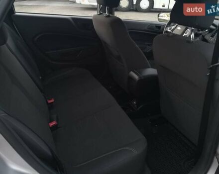 Форд Фиеста, объемом двигателя 1.6 л и пробегом 90 тыс. км за 7900 $, фото 21 на Automoto.ua