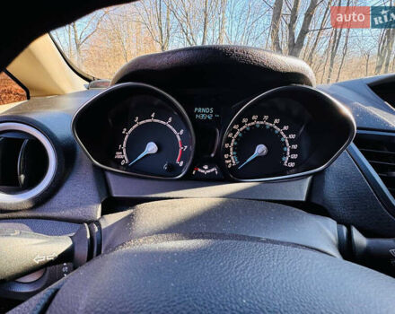 Форд Фиеста, объемом двигателя 1.6 л и пробегом 155 тыс. км за 9500 $, фото 5 на Automoto.ua