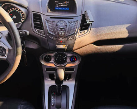 Форд Фиеста, объемом двигателя 1.6 л и пробегом 155 тыс. км за 9500 $, фото 1 на Automoto.ua