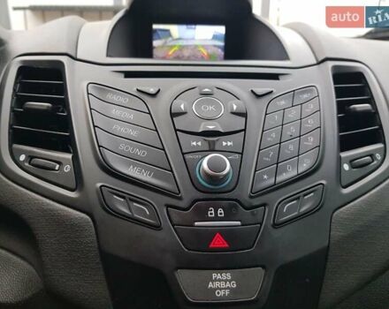 Форд Фиеста, объемом двигателя 1.6 л и пробегом 156 тыс. км за 7900 $, фото 21 на Automoto.ua