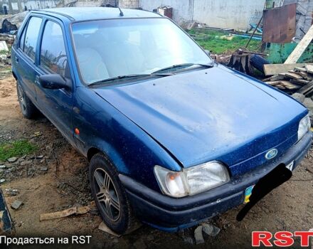 Форд Фиеста, объемом двигателя 1.1 л и пробегом 0 тыс. км за 700 $, фото 1 на Automoto.ua