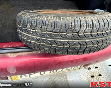 Форд Фиеста, объемом двигателя 1.3 л и пробегом 300 тыс. км за 650 $, фото 1 на Automoto.ua