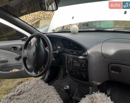 Форд Фиеста, объемом двигателя 1.7 л и пробегом 200 тыс. км за 1700 $, фото 1 на Automoto.ua