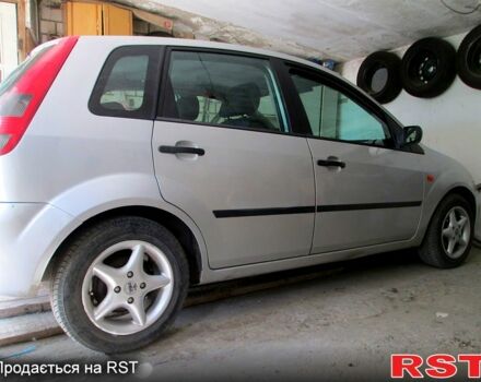 Форд Фиеста, объемом двигателя 1.3 л и пробегом 170 тыс. км за 3300 $, фото 1 на Automoto.ua