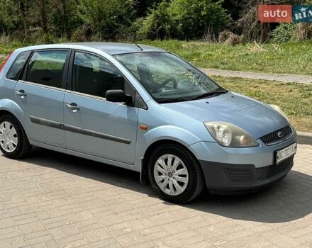 Форд Фиеста, объемом двигателя 1.2 л и пробегом 120 тыс. км за 2800 $, фото 1 на Automoto.ua