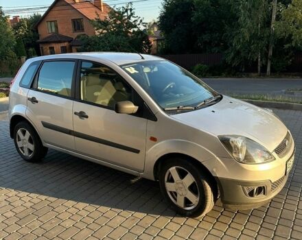 Форд Фієста, об'ємом двигуна 1.4 л та пробігом 198 тис. км за 3600 $, фото 1 на Automoto.ua
