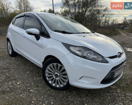 Форд Фиеста 2011 в Черновцах на Automoto.ua Форд Фиеста, объемом двигателя 1.4 л и пробегом 208 тыс. км за 7100 $, фото 1 на Automoto.ua