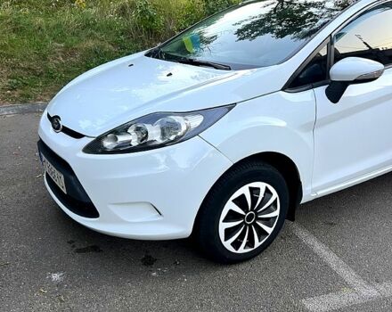 Форд Фиеста, объемом двигателя 1.3 л и пробегом 200 тыс. км за 5900 $, фото 1 на Automoto.ua