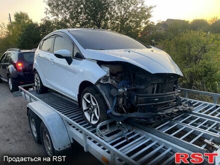 Форд Фиеста, объемом двигателя 1.6 л и пробегом 207 тыс. км за 3000 $, фото 1 на Automoto.ua