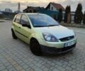 Желтый Форд Фиеста, объемом двигателя 1.4 л и пробегом 155 тыс. км за 2900 $, фото 1 на Automoto.ua