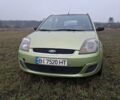 Желтый Форд Фиеста, объемом двигателя 1.39 л и пробегом 200 тыс. км за 3800 $, фото 3 на Automoto.ua