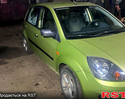 Жовтий Форд Фієста, об'ємом двигуна 1.4 л та пробігом 200 тис. км за 3799 $, фото 2 на Automoto.ua