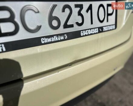 Желтый Форд Фиеста, объемом двигателя 1.4 л и пробегом 228 тыс. км за 4500 $, фото 11 на Automoto.ua