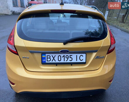 Жовтий Форд Фієста, об'ємом двигуна 1.6 л та пробігом 147 тис. км за 8000 $, фото 6 на Automoto.ua