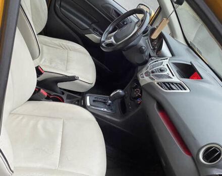 Жовтий Форд Фієста, об'ємом двигуна 1.6 л та пробігом 147 тис. км за 8000 $, фото 10 на Automoto.ua