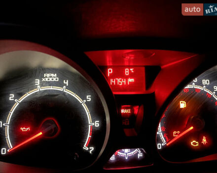 Жовтий Форд Фієста, об'ємом двигуна 1.6 л та пробігом 147 тис. км за 8000 $, фото 16 на Automoto.ua