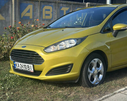 Жовтий Форд Фієста, об'ємом двигуна 1 л та пробігом 155 тис. км за 6700 $, фото 3 на Automoto.ua