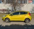 Желтый Форд Фиеста, объемом двигателя 1.5 л и пробегом 221 тыс. км за 4999 $, фото 6 на Automoto.ua