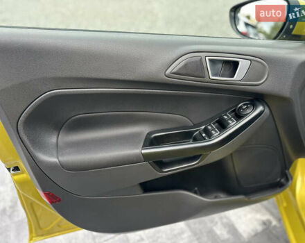 Форд Фієста 2015 у Вінниці на Automoto.ua Жовтий Форд Фієста, об'ємом двигуна 1 л та пробігом 87 тис. км за 9200 $, фото 38 на Automoto.ua