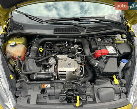 Форд Фієста 2015 у Вінниці на Automoto.ua Жовтий Форд Фієста, об'ємом двигуна 1 л та пробігом 87 тис. км за 9200 $, фото 56 на Automoto.ua