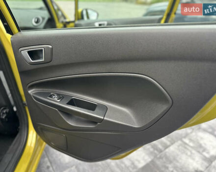 Форд Фієста 2015 у Вінниці на Automoto.ua Жовтий Форд Фієста, об'ємом двигуна 1 л та пробігом 87 тис. км за 9200 $, фото 46 на Automoto.ua